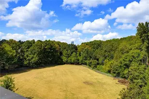 1133 Park Overlook Dr NE, Atlanta, GA 30324 - Photo 18