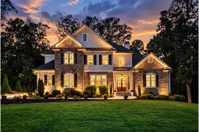 5392 Retreat Drive, Flowery Branch, GA 30542 - Photo 2