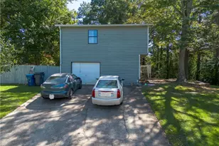 2581 Bluffton Rd, Buford, GA 30519 - Photo 22