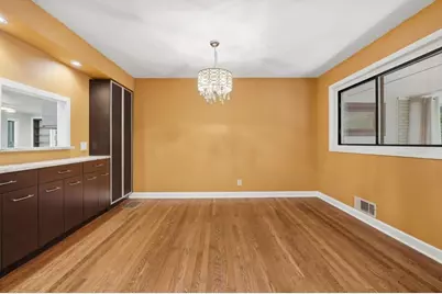 1714 N Holly Lane NE, Atlanta, GA 30329 - Photo 8