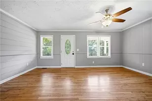 467 Sanders St, Clarkesville, GA 30523 - Photo 4
