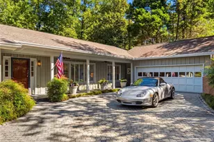 5059 Pine Bark Cir, Dunwoody, GA 30338 - Photo 2
