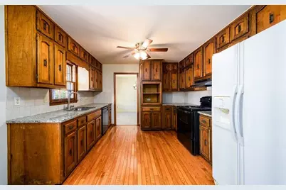 462 Emily Drive SW, Lilburn, GA 30047 - Photo 12