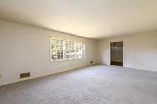 462 Emily Dr SW, Lilburn, GA 30047 - Photo 6