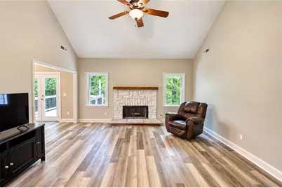 4302 Derbyshire Trace SE, Conyers, GA 30094 - Photo 4