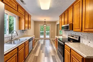 4302 Derbyshire Trce SE, Conyers, GA 30094 - Photo 8