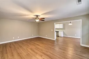 4302 Derbyshire Trce SE, Conyers, GA 30094 - Photo 38