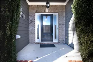 4315 Suwanee Mill Dr, Buford, GA 30518 - Photo 4