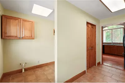 6090 Shadburn Ferry Road, Buford, GA 30518 - Photo 28