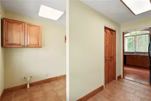 6090 Shadburn Ferry Rd, Buford, GA 30518 - Photo 28