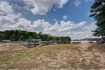 6090 Shadburn Ferry Road, Buford, GA 30518 - Photo 38