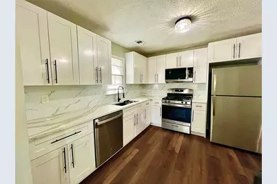 2034 Corners Cir, Lithonia, GA 30058 - Photo 12