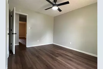 2034 Corners Cir, Lithonia, GA 30058 - Photo 20