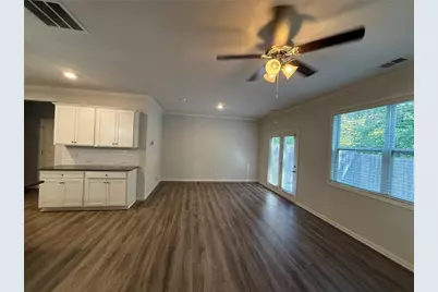 720 Woodstock Grove Drive, Woodstock, GA 30188 - Photo 8