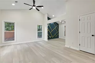 1251 Baldridge Dr, Lawrenceville, GA 30044 - Photo 4