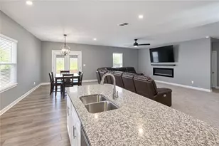 261 Mccall Wy, Monroe, GA 30655 - Photo 4