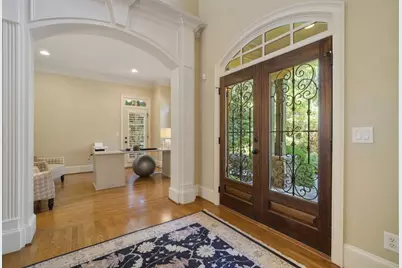 225 Skyridge Drive, Atlanta, GA 30350 - Photo 8