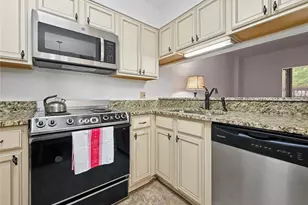 1800 Clairmont Lake, Decatur, GA 30033 - Photo 2