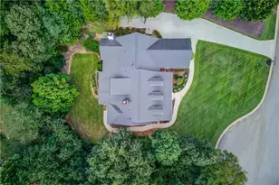 5622 Good Hope Dr, Flowery Branch, GA 30542 - Photo 6
