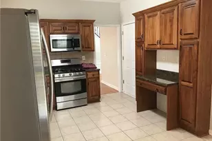 6135 Pattingham Dr, Roswell, GA 30075 - Photo 6
