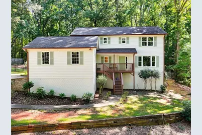 574 Ridge Lake Lane NW, Marietta, GA 30064 - Photo 2
