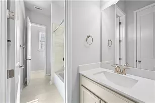 4045 Suwanee Green Pkwy, Suwanee, GA 30024 - Photo 6