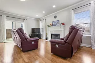 4905 Weathervane Dr, Alpharetta, GA 30022 - Photo 8