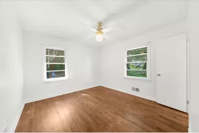 2201 Fairway Circle NE, Brookhaven, GA 30319 - Photo 32