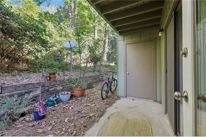 402 Dunbar Drive, Atlanta, GA 30338 - Photo 22