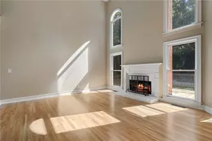 405 Island Cove Dr, Newnan, GA 30263 - Photo 18