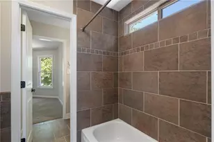 405 Island Cove Dr, Newnan, GA 30263 - Photo 36