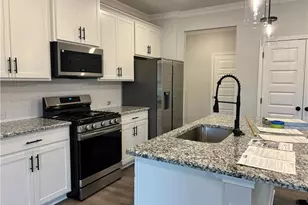 4212 Portsbrook Ave, Snellville, GA 30039 - Photo 6