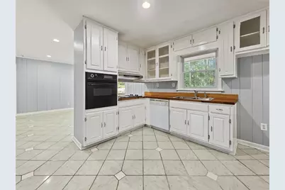 530 Allgood Road, Stone Mountain, GA 30083 - Photo 8