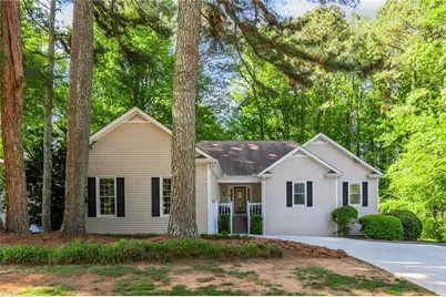 6011 Crabapple Way, Powder Springs, GA 30127 - Photo 2