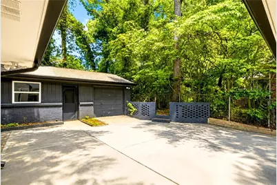 1988 Brewer Boulevard SW, Atlanta, GA 30310 - Photo 44