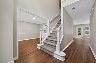 375 Saybrooke Crossing, Acworth, GA 30101 - Photo 2