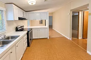 729 Doster Cir, Winder, GA 30680 - Photo 6