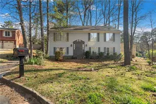 3274 Adelade Ct, Lithonia, GA 30038 - Photo 2