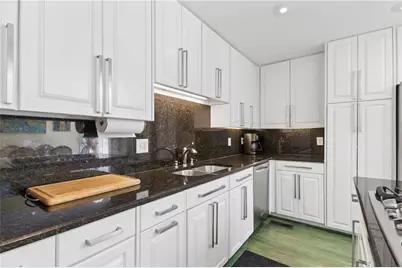 4274 Wieuca Overlook NE, Atlanta, GA 30342 - Photo 12