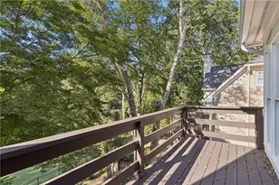 4274 Wieuca Overlook NE, Atlanta, GA 30342 - Photo 32