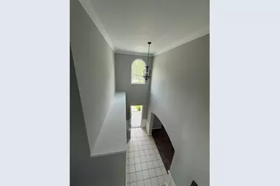 1667 Overview Circle, Lawrenceville, GA 30044 - Photo 2