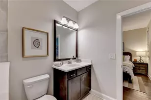 595 Broadview Pl NE, Atlanta, GA 30324 - Photo 20