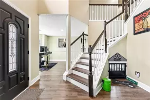 6098 Giles Ct, Lithonia, GA 30058 - Photo 2