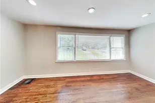 111 Leathers Cir NW, Atlanta, GA 30314 - Photo 4