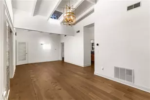 130 Putnam Circle, Atlanta, GA 30342 - Photo 4