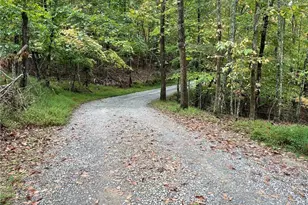 185 Sassafras Dr, Mineral Bluff, GA 30559 - Photo 44