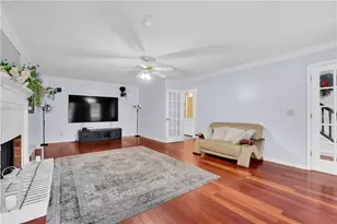 4811 Old Field Dr, Kennesaw, GA 30144 - Photo 10