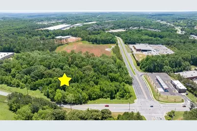 4611 Thurmon Tanner Parkway, Flowery Branch, GA 30542 - Photo 2
