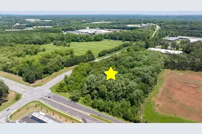 4611 Thurmon Tanner Parkway, Flowery Branch, GA 30542 - Photo 6