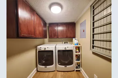 10490 Summer Creek Drive, Johns Creek, GA 30022 - Photo 10